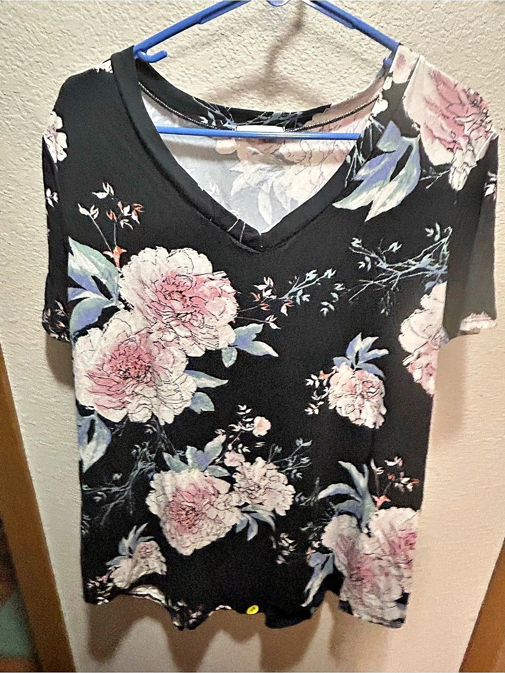 Reborn J Floral Short Sleeve Top Black & Pink 2XL